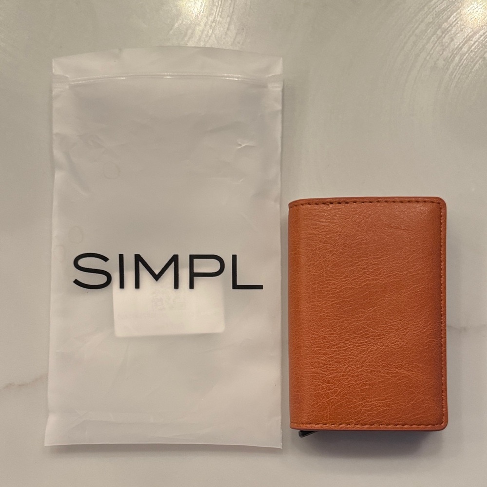 Simple Tan Leather Card Holder